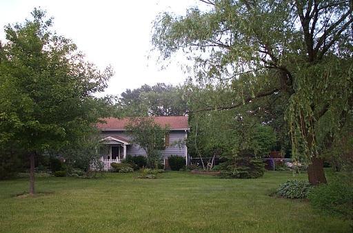 28571 N Lemon Rd., Mundelein, IL 60060