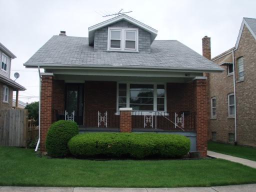 5808 W Eddy St., Chicago, IL 60634