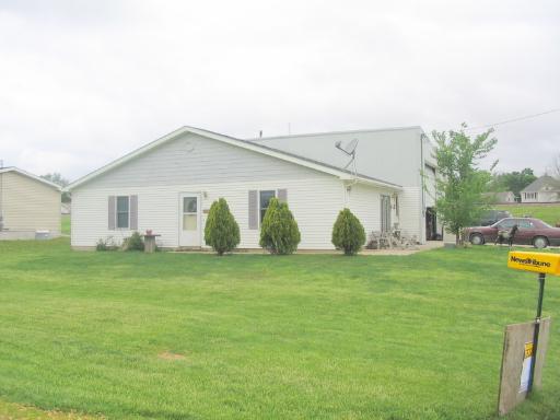 202 Front St., Malden, IL 61337