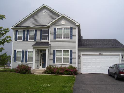 3066 Seekonk Ave., Elgin, IL 60123