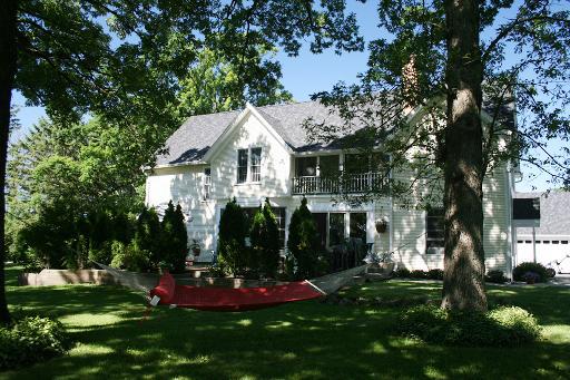 39W680 Mcdonald Rd., Elgin, IL 60124