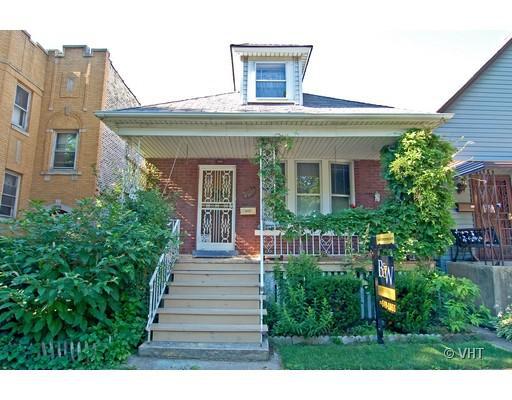 3826 W Cornelia Ave., Chicago, IL 60618