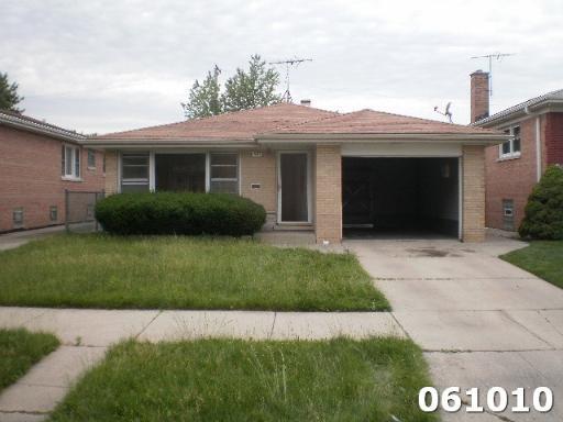 7934 S Komensky Ave., Chicago, IL 60652