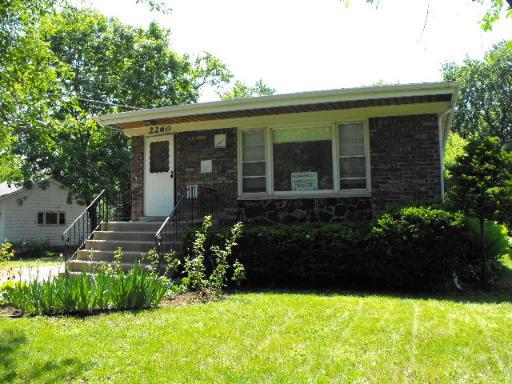 2260 Elmira Ave., Des Plaines, IL 60018