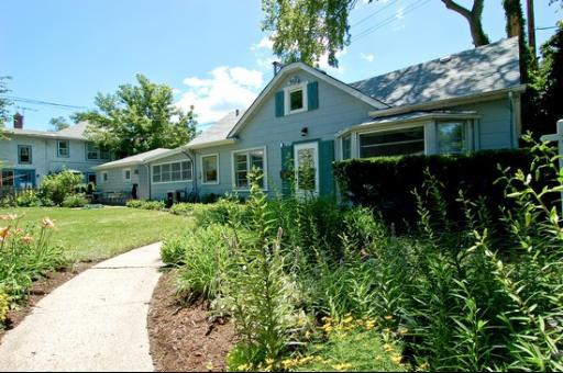 801 Florence Ave., Evanston, IL 60202