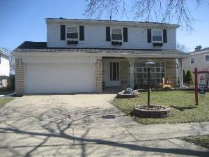 1509 Webster Ln., Des Plaines, IL 60018