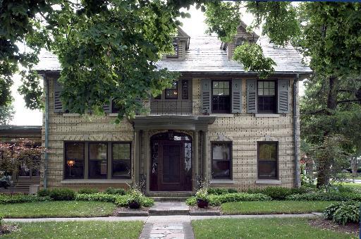 226 Logan St., Rockford, IL 61103