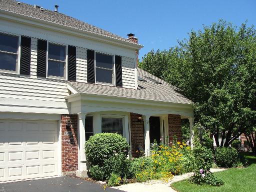 1932 N Charter Point Dr., Arlington Heights, IL 60004