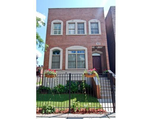 1831 W Race Ave., Chicago, IL 60622