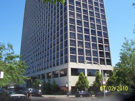 4343 N Clarendon Ave. #2102, Chicago, IL 60613