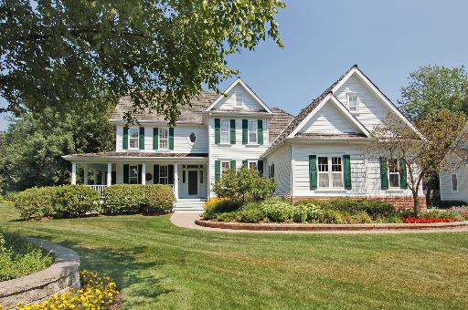 945 Winslow Cir., Glen Ellyn, IL 60137