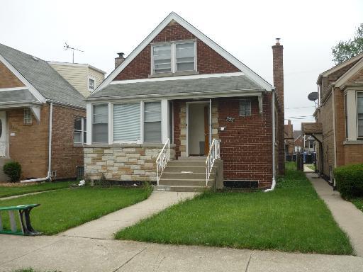 3927 W 66th St., Chicago, IL 60629