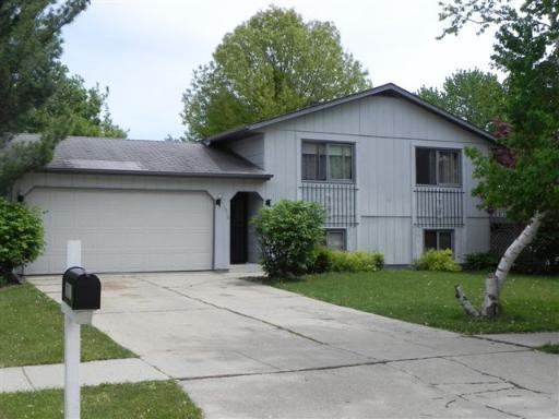1310 Mondale Dr., Rockford, IL 61108