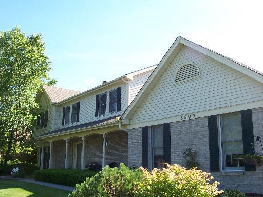3909 Tecoma Dr., Crystal Lake, IL 60012