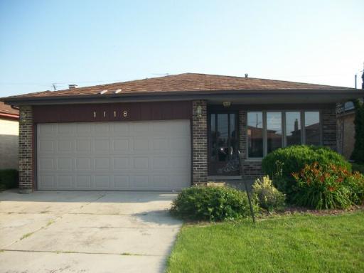 1118 Stewart Ave., Calumet City, IL 60409