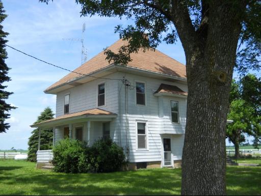 5228 W County Line Rd., Paw Paw, IL 61353