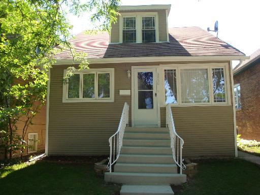 3850 N Oketo Ave., Chicago, IL 60634
