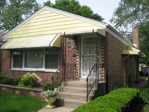 4554 S Leclaire Ave., Chicago, IL 60638