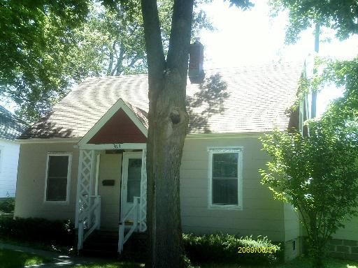 3613 Maple Ave., Mchenry, IL 60050
