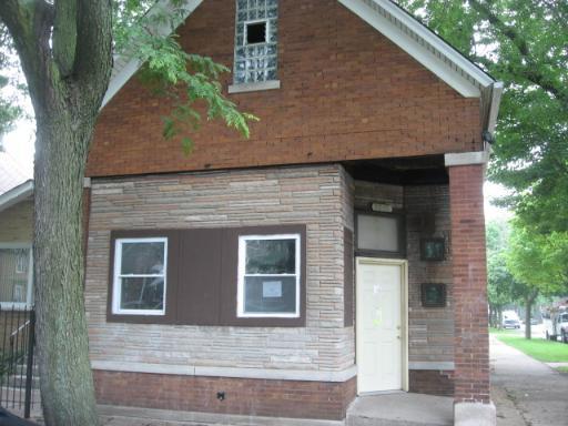 8500 S Burnham Ave., Chicago, IL 60617