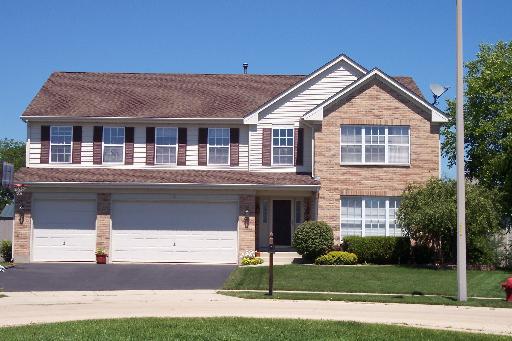 8 Lancaster Ct., Algonquin, IL 60102