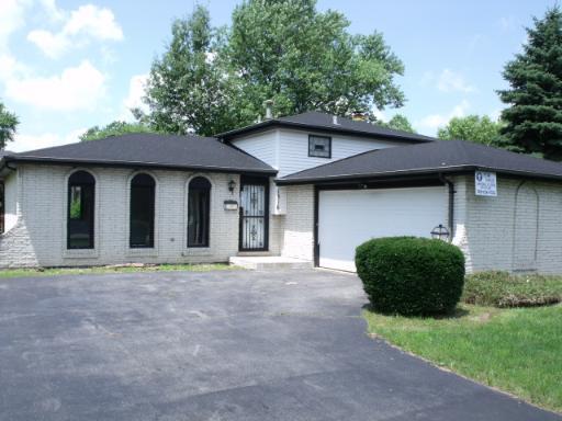 1318 East St., Crete, IL 60417