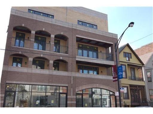 1419 W Belmont Ave. #4, Chicago, IL 60657
