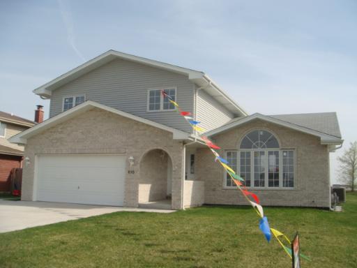 618 Highgrove Dr., Minooka, IL 60447