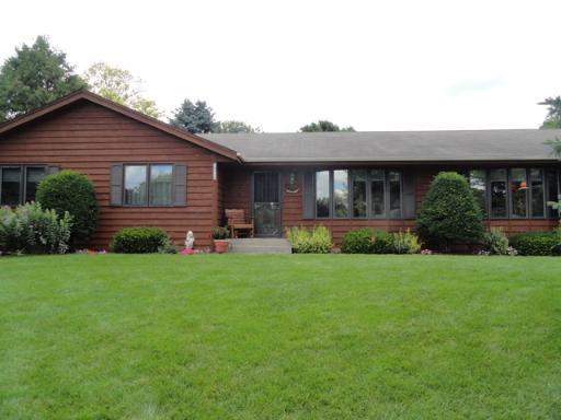 10738 Heather Ridge, Roscoe, IL 61073