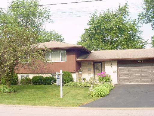 1566 Vincennes St., Crete, IL 60417