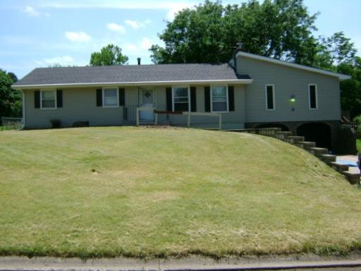 9 W Birch Ct., Yorkville, IL 60560