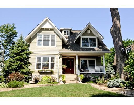 366 Spring Ave., Glen Ellyn, IL 60137