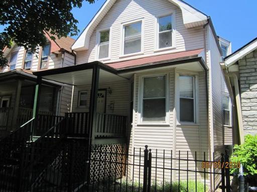 4220 W Thomas St., Chicago, IL 60651
