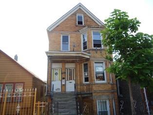9841 S Ewing Ave., Chicago, IL 60617