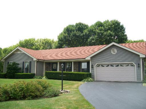 5711 Wild Ash Ln., Crystal Lake, IL 60012