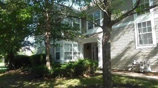 170 Concord Ln., Carol Stream, IL 60188