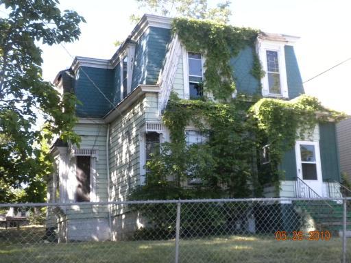 630 Cunningham St., Rockford, IL 61101