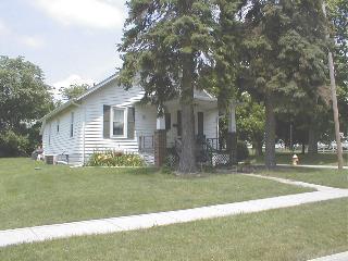 840 Orange Ave., Marseilles, IL 61341