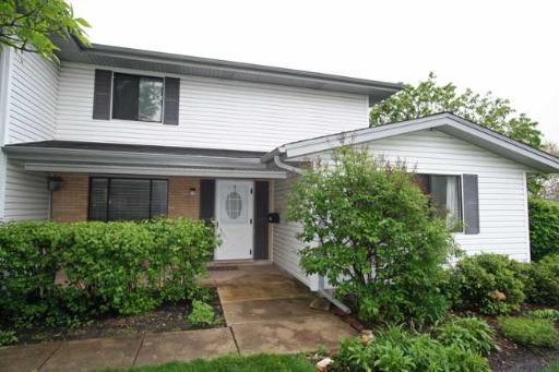 136 Nauset Ln., Schaumburg, IL 60194