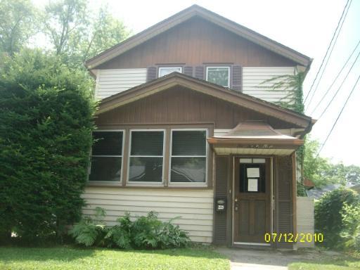 229 S Ridgeland Ave., Waukegan, IL 60085