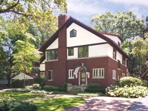 413 Central Ave., Wilmette, IL 60091