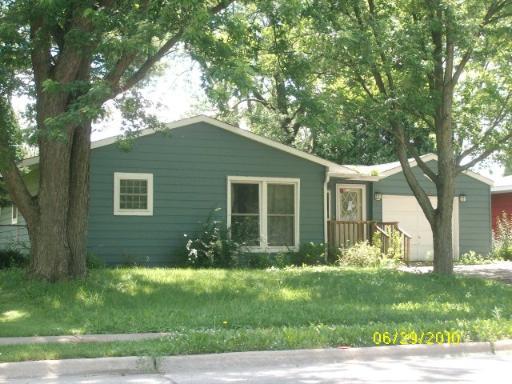 336 Tulsa Ave., Carpentersville, IL 60110
