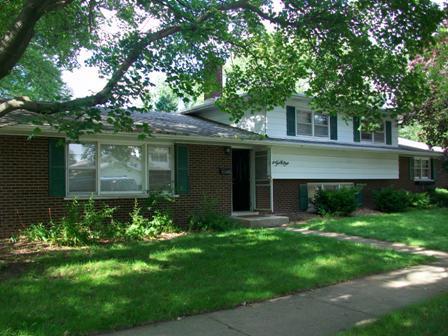 141 Tupelo Dr., Naperville, IL 60540