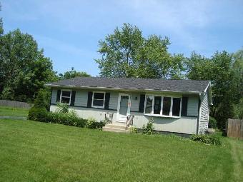 38227 N Manor Ave., Beach Park, IL 60087