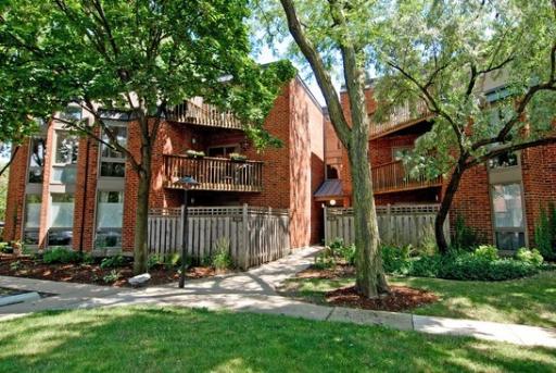2131 N Larrabee St. #6201, Chicago, IL 60614