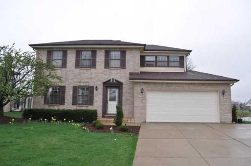 10S436 Dunham Dr., Downers Grove, IL 60516
