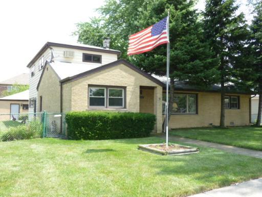 8101 S Latrobe Ave., Burbank, IL 60459