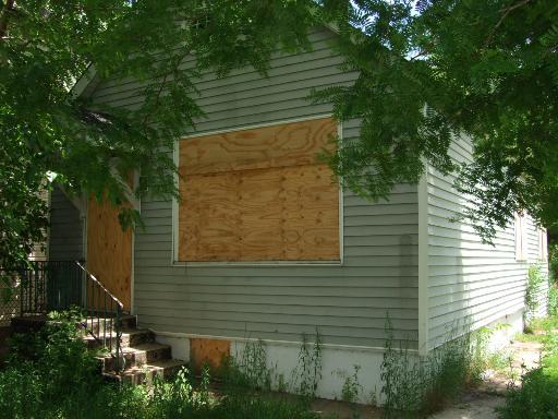 8331 S Buffalo Ave., Chicago, IL 60617