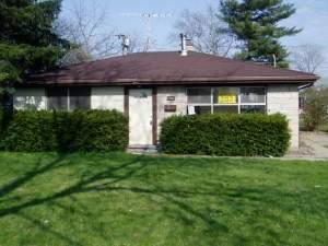 1391 Burnham Ave., Calumet City, IL 60409