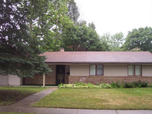 4109 Burrmont Rd., Rockford, IL 61107